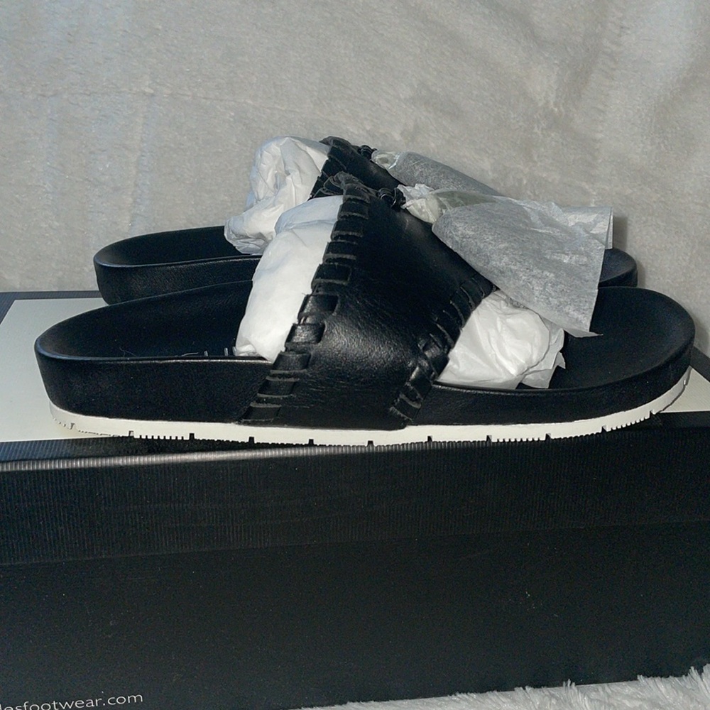 NWT J/SLIDES NIGEL Black Leather Tassel Sandal - Picture 5 of 11
